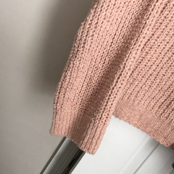 Express sweater bundle - Picture 6 of 6